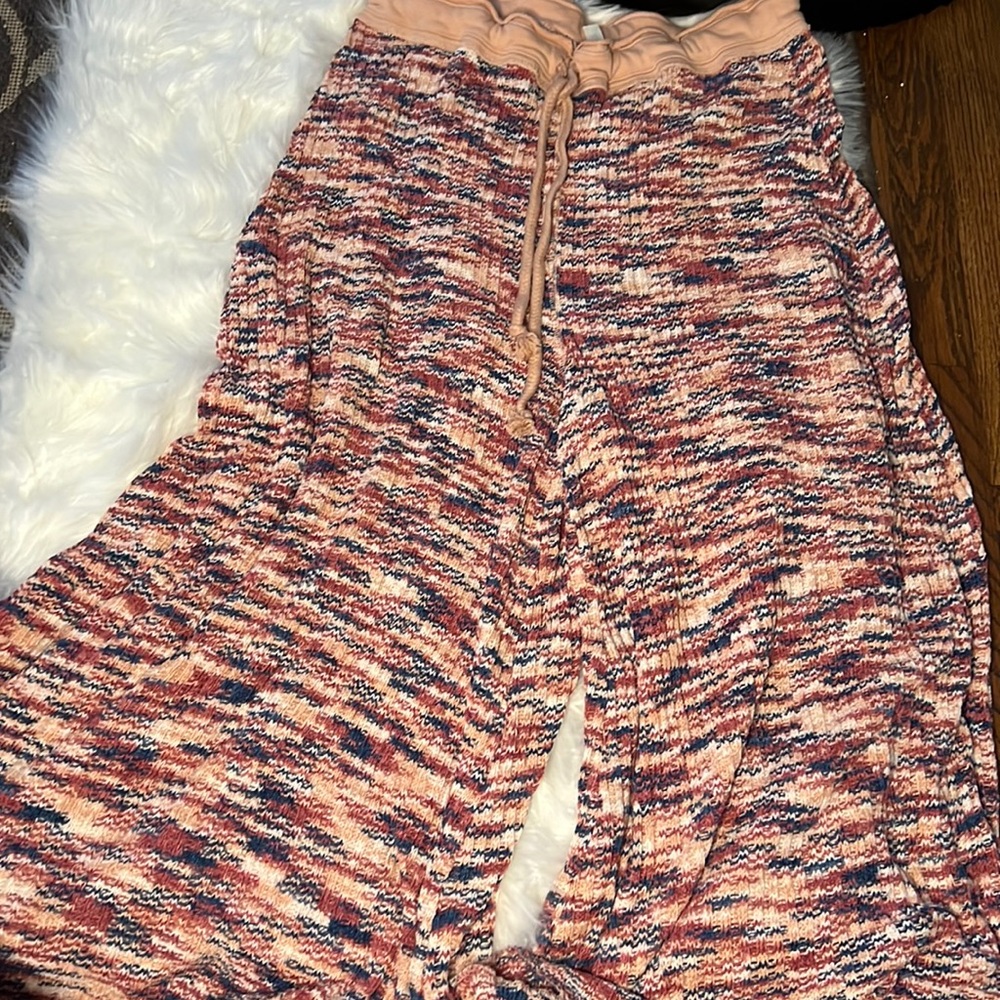 Wide Leg Mid Length Pants
